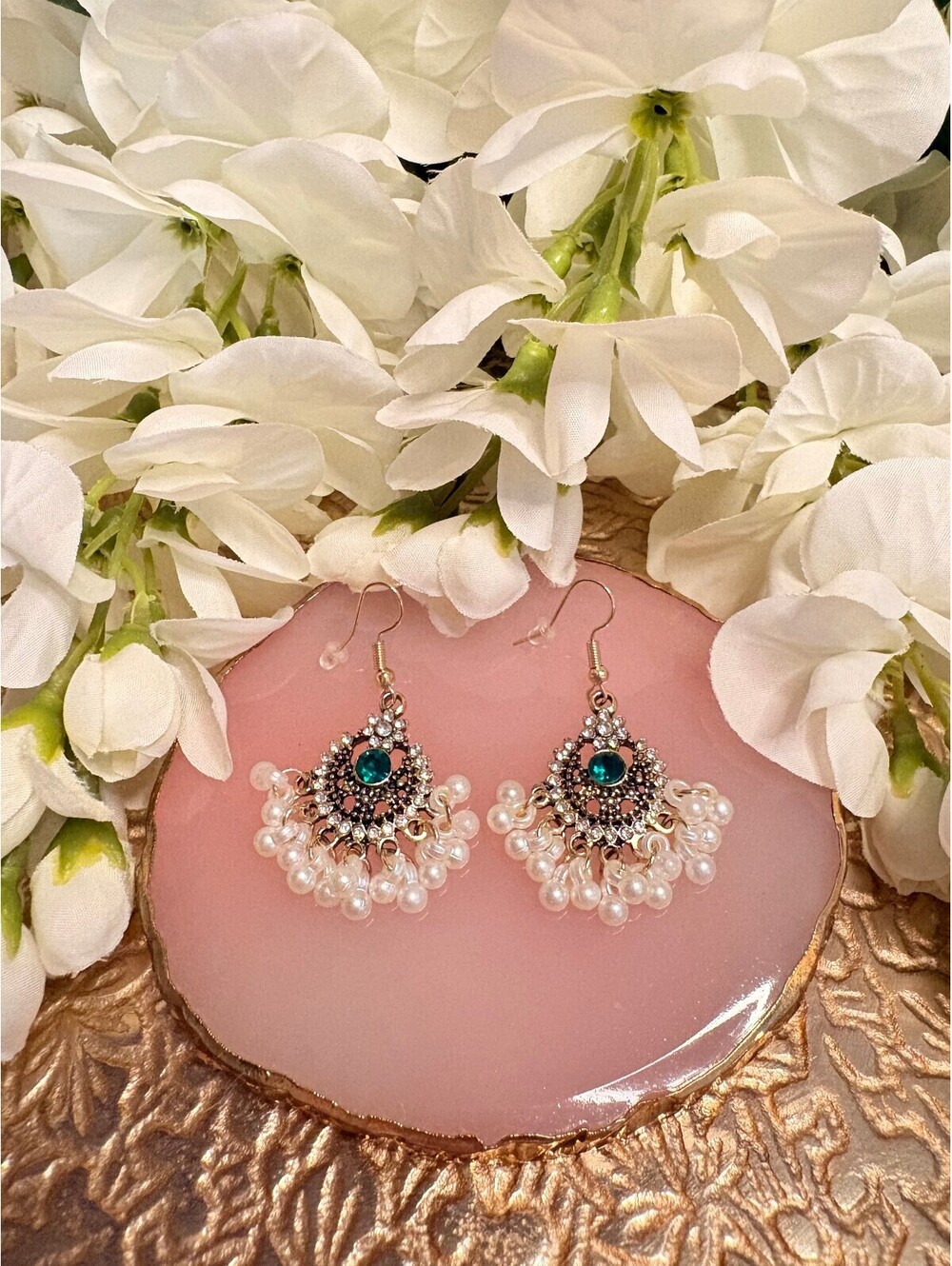 Enchanted Emerald Heirloom Pearl Earrings